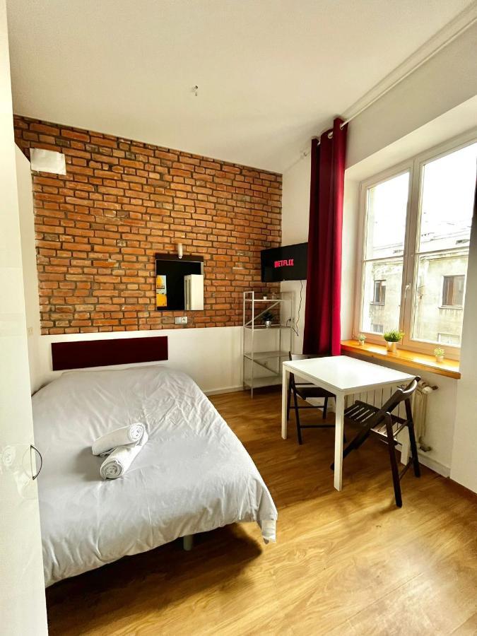 Bezagenta Rooms Centrum Warsaw Exterior photo