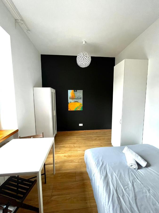 Bezagenta Rooms Centrum Warsaw Exterior photo