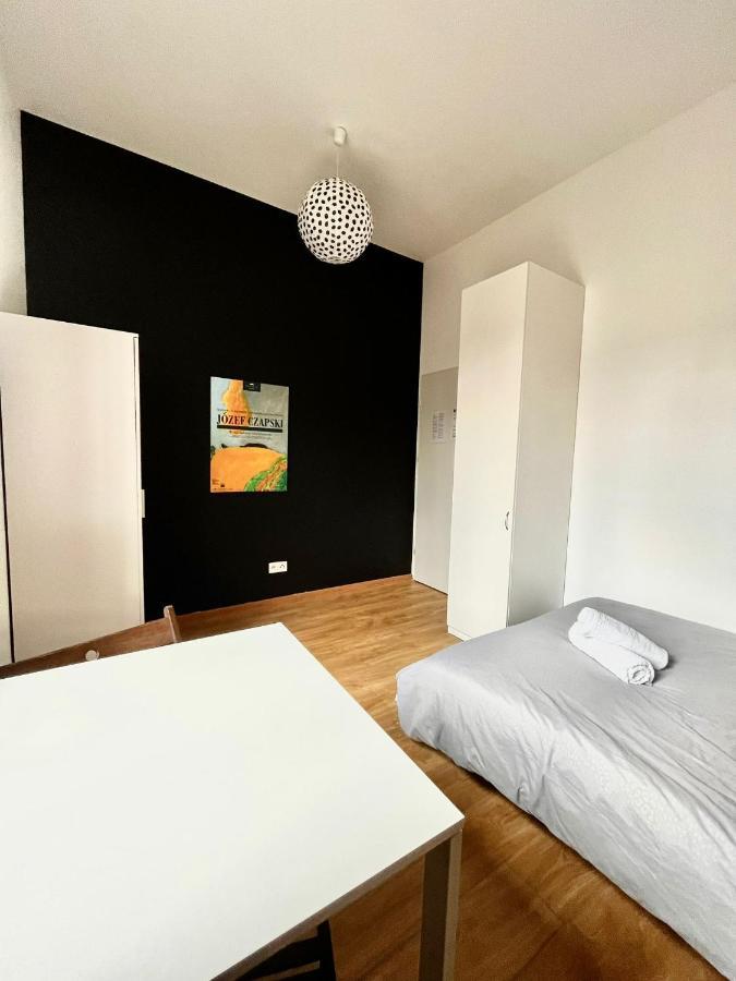 Bezagenta Rooms Centrum Warsaw Exterior photo